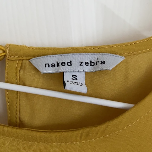 Yellow silky blouse - Picture 2 of 3